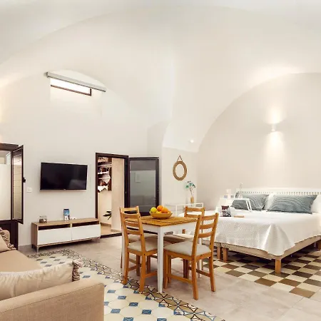 Apartment Plaza Mayor 35 Caceres