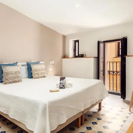 Plaza Mayor 35 * Caces